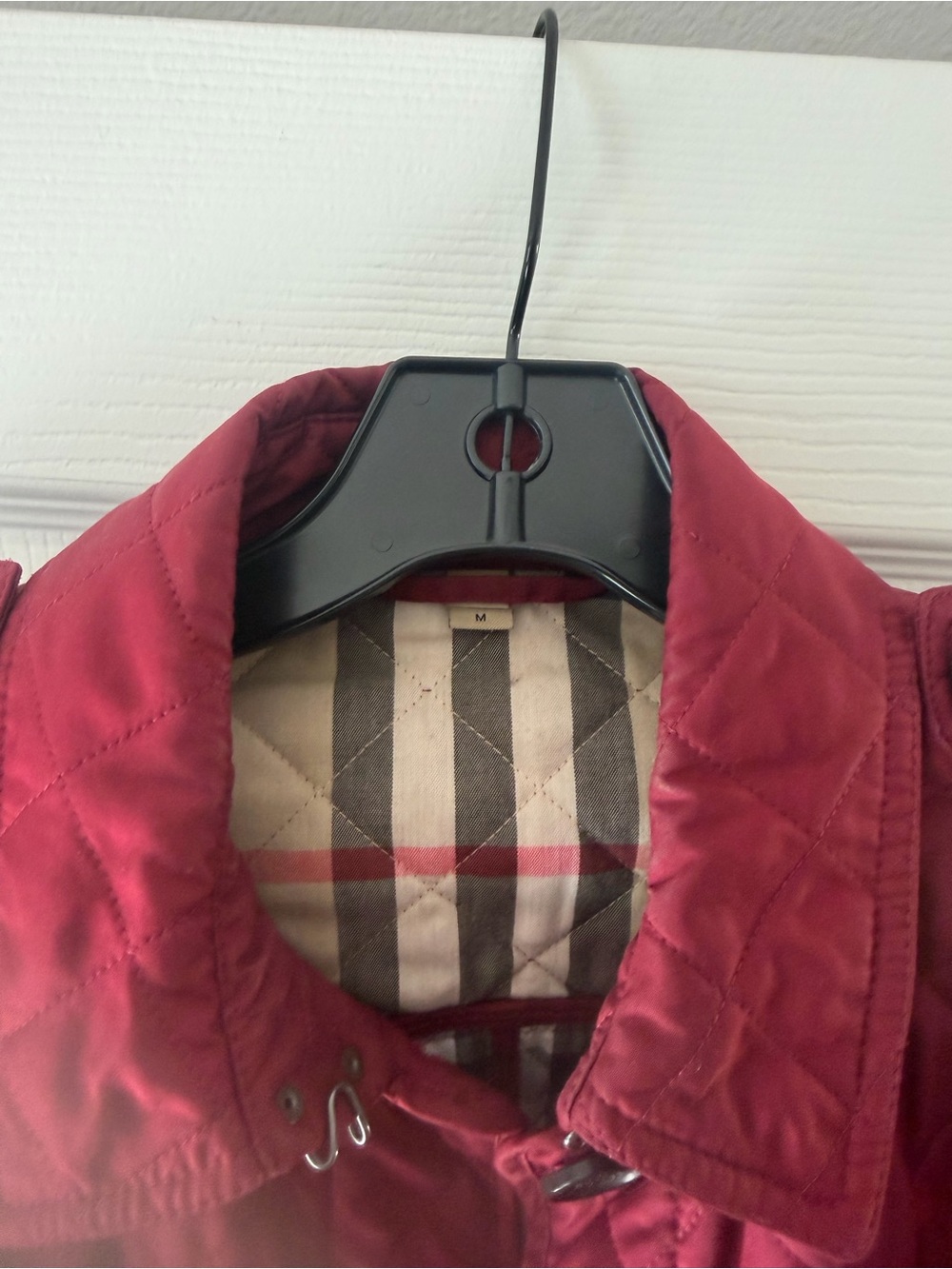 Burberry Quilted Burgundy Red women's Puffer Jacket with Check Trim - Picture 2 of 13